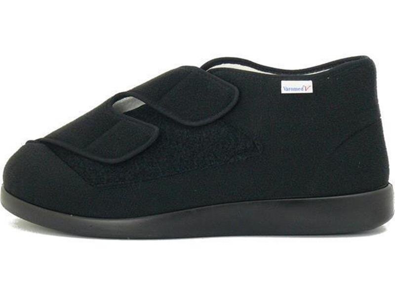 Comprar Zapatillas Deporte Con Cuña Kelme En Negro Online