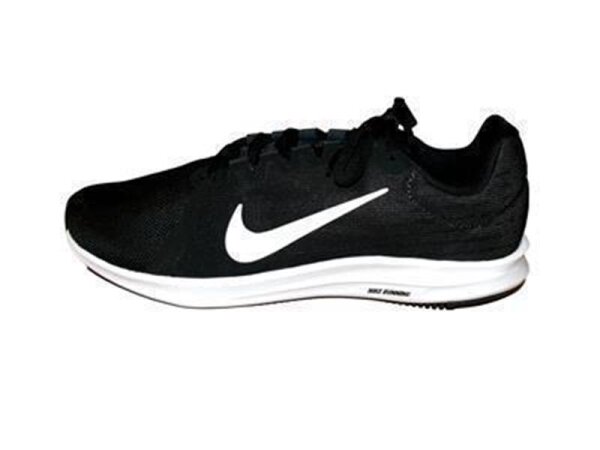 Nike Downshifter 8  Herrensneaker schwarz